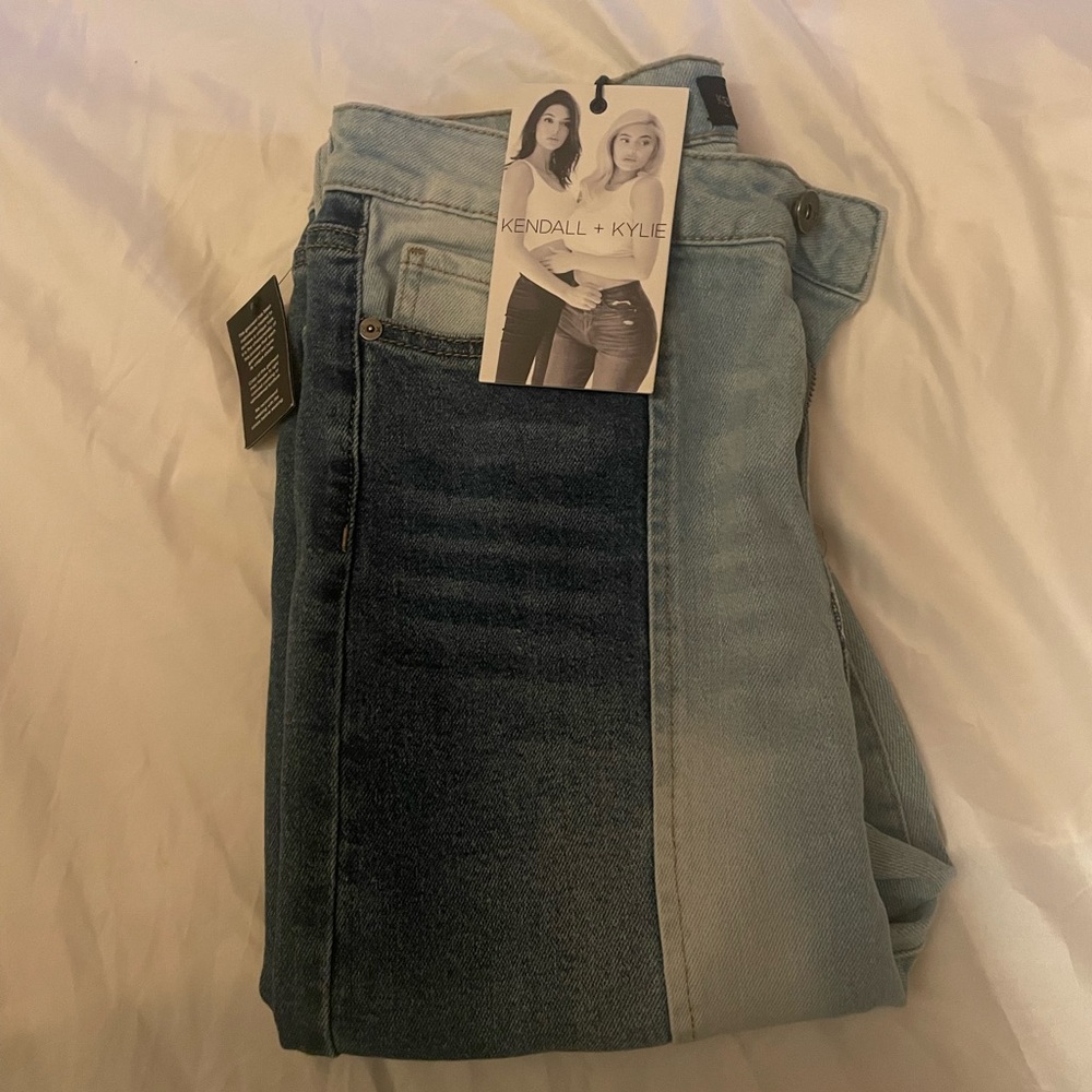 Kendall & Kylie NWT color block ultra babe skinny jeans
